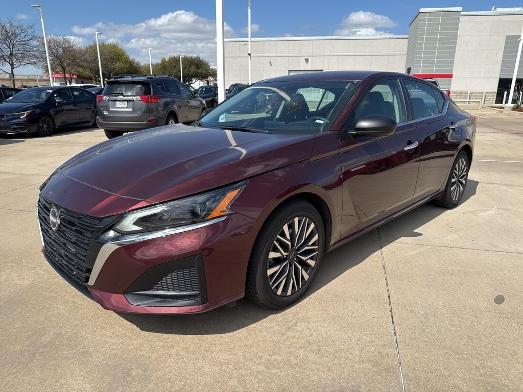2024 Nissan Altima SV