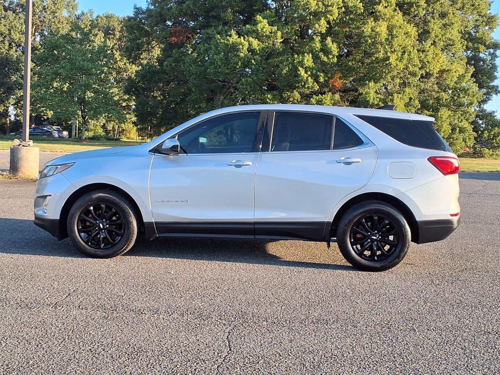 Used 2020 Silver Ice Metallic Chevrolet LT image 3