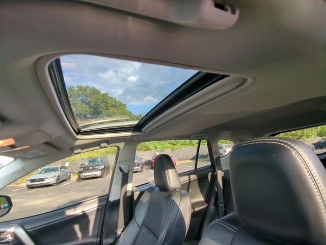 Used 2018 Magnetic Gray Metallic Toyota Limited image 24