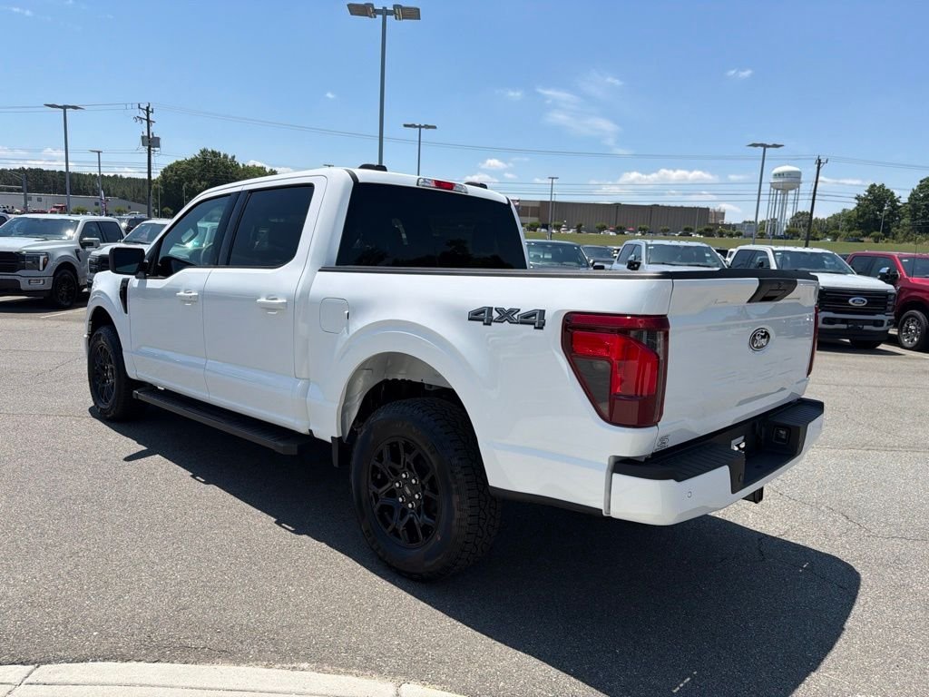 New 2026 Oxford White Ford XLT image 5