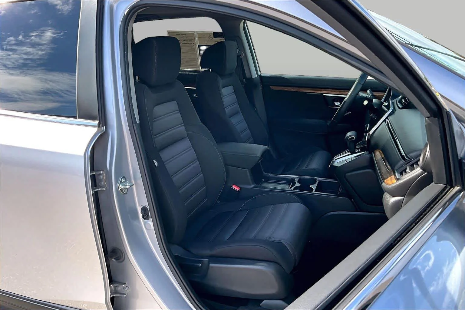 Used 2020 Lunar Silver Metallic Honda EX image 8