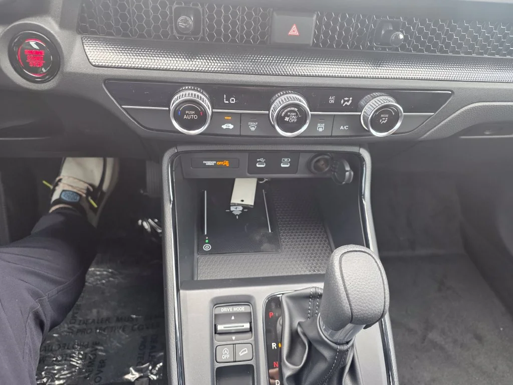 2026 Honda CR-V LX - Photo 17