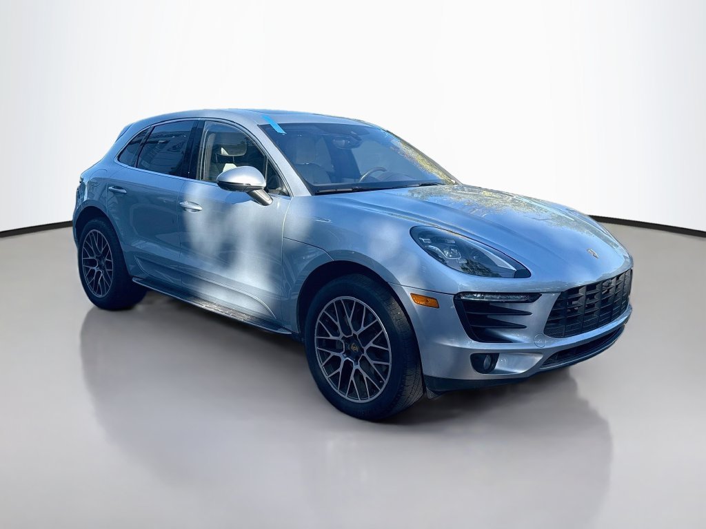 2017 Porsche Macan