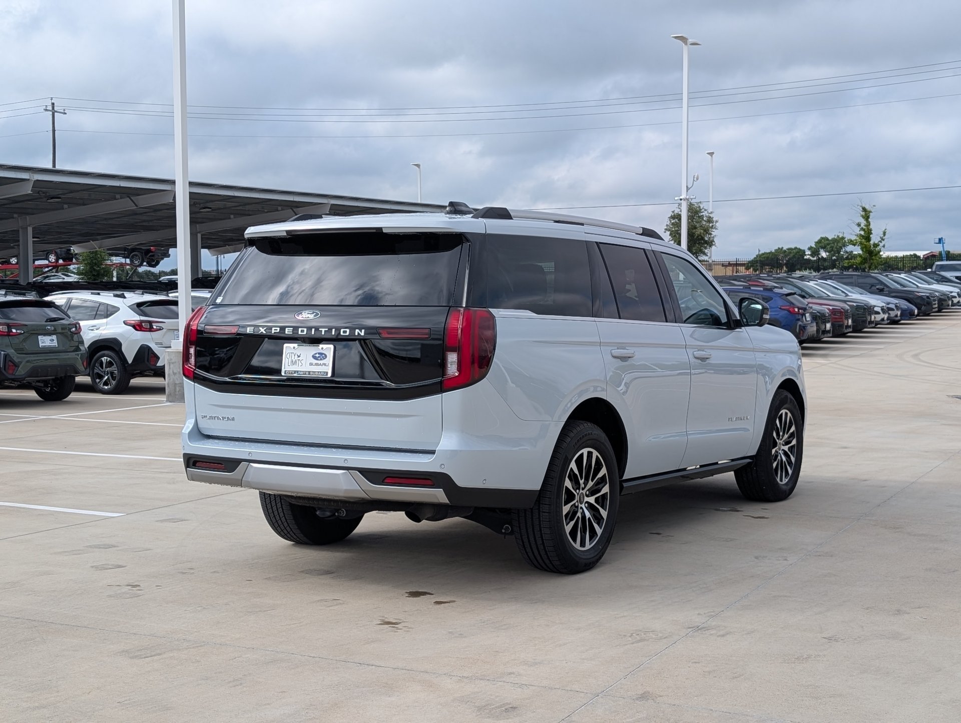 Used 2025 Silver Ford Platinum image 5