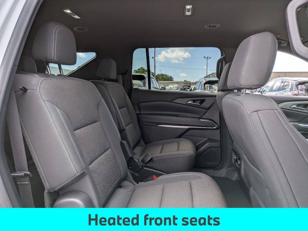 Used 2025 White Chevrolet LT image 31
