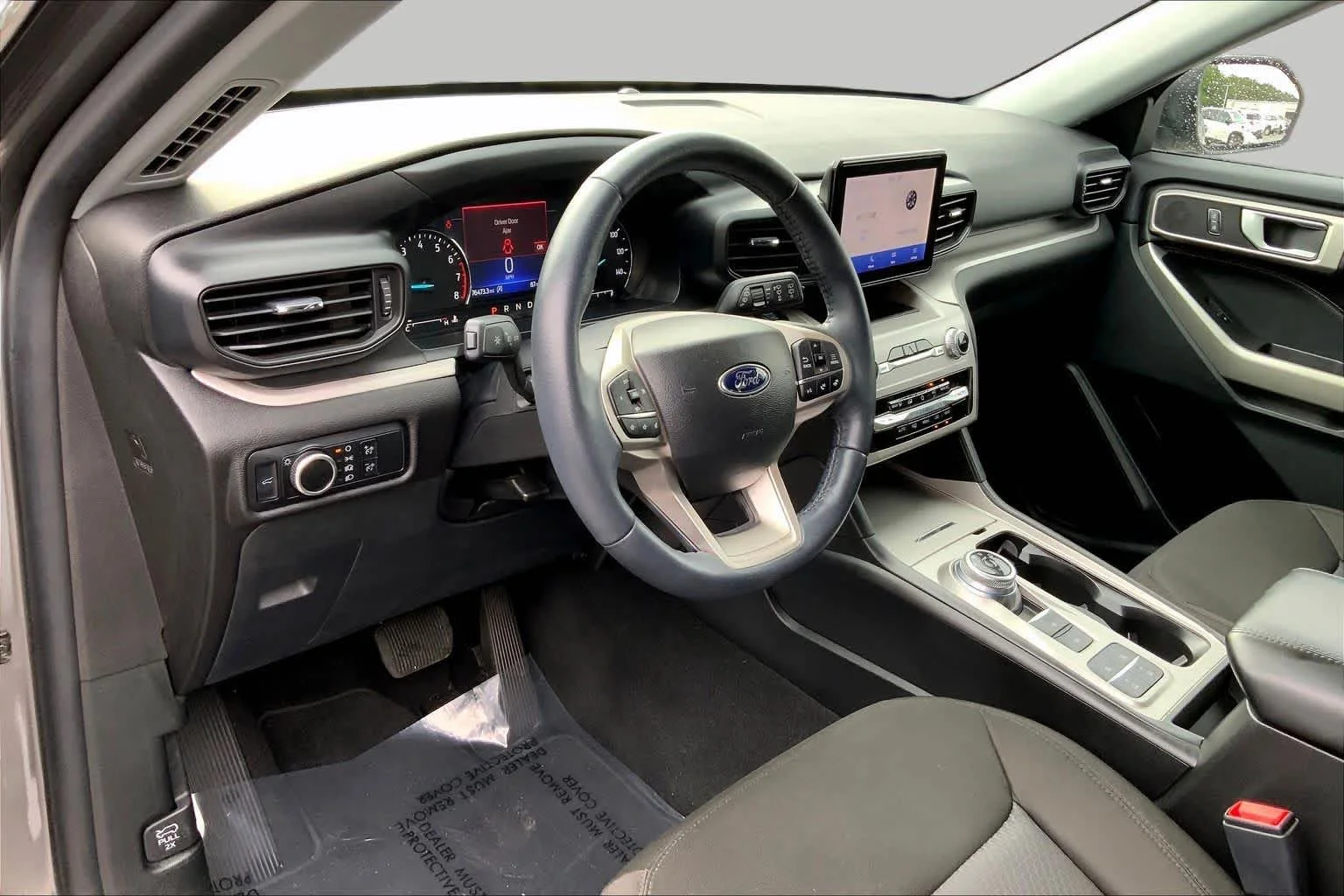 Used 2023 Carbonized Gray Metallic Ford XLT image 17