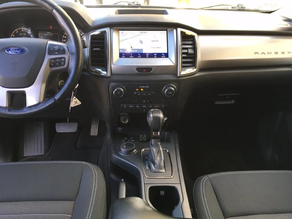 Used 2020 Silver Ford XLT image 25