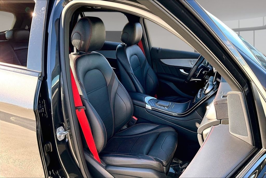 Used 2021 Graphite Gray Metallic Mercedes-Benz GLC 43 AMG® image 27