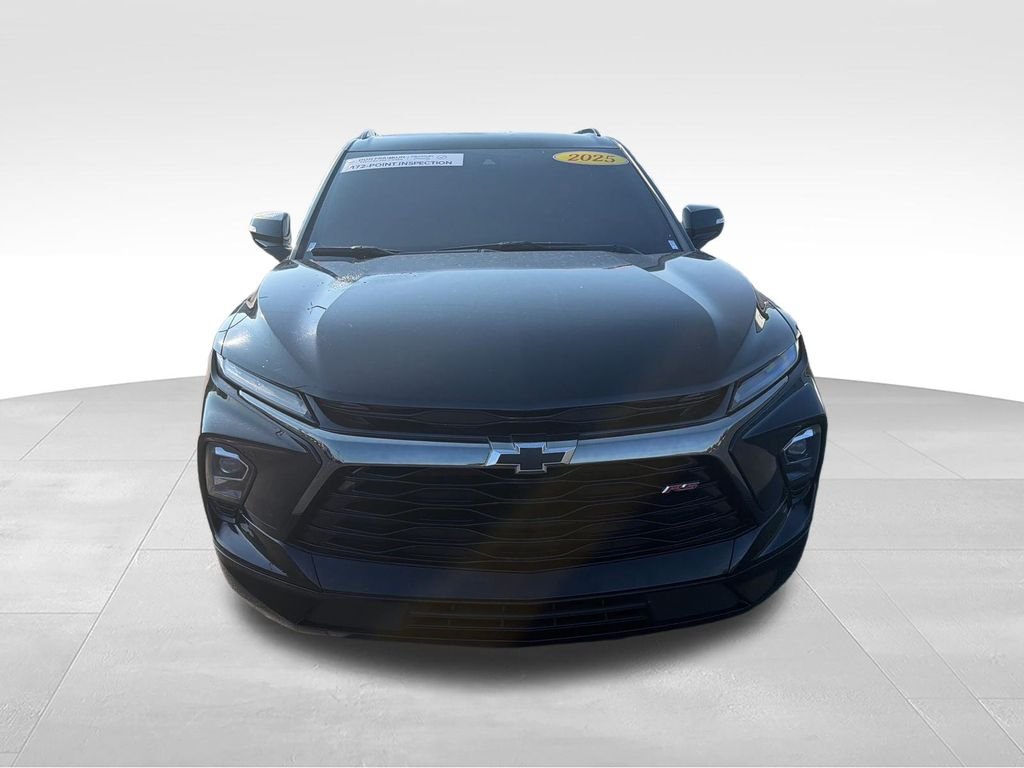 Used 2025 Black Chevrolet RS image 17