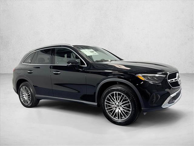 New 2026 Black Mercedes-Benz GLC 300 image 33