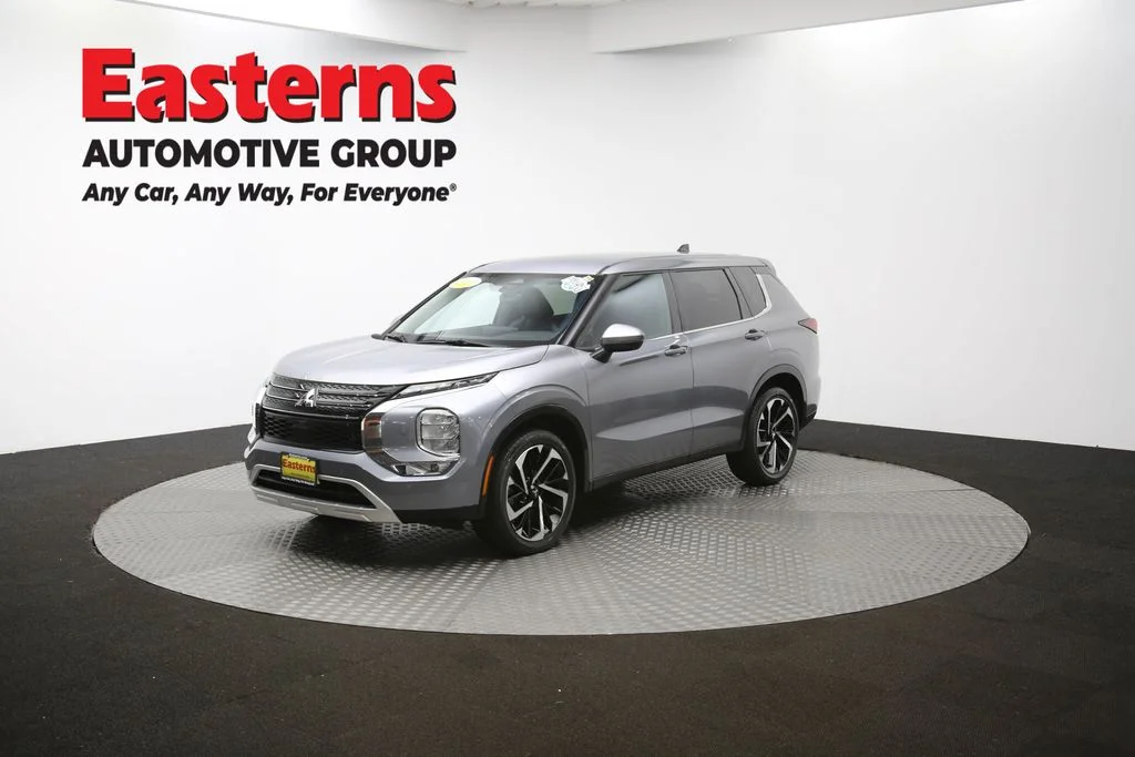 Used 2024 Gray Mitsubishi SE image 55
