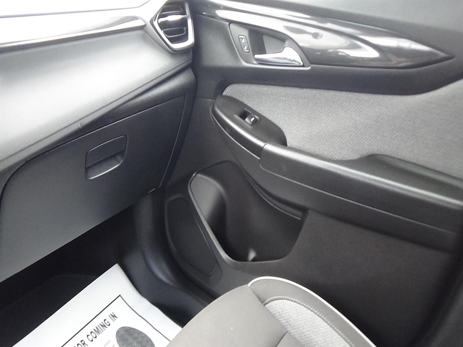 Used 2025 Sterling Gray Metallic (gzb) Chevrolet LT image 33