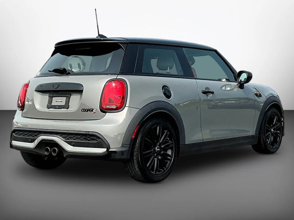 Used 2023 Gray Metallic MINI Base image 6