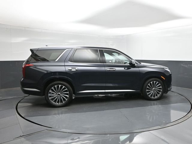 Used 2024 White Hyundai Calligraphy image 11