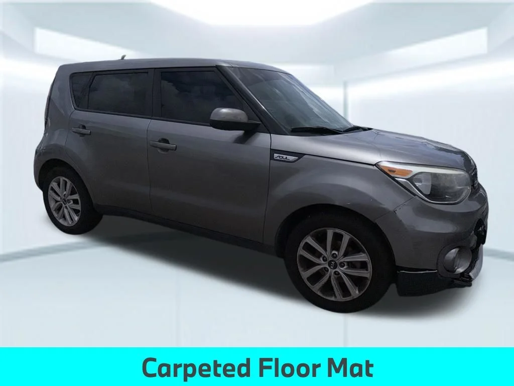 Used 2018 Gray Kia Plus image 5