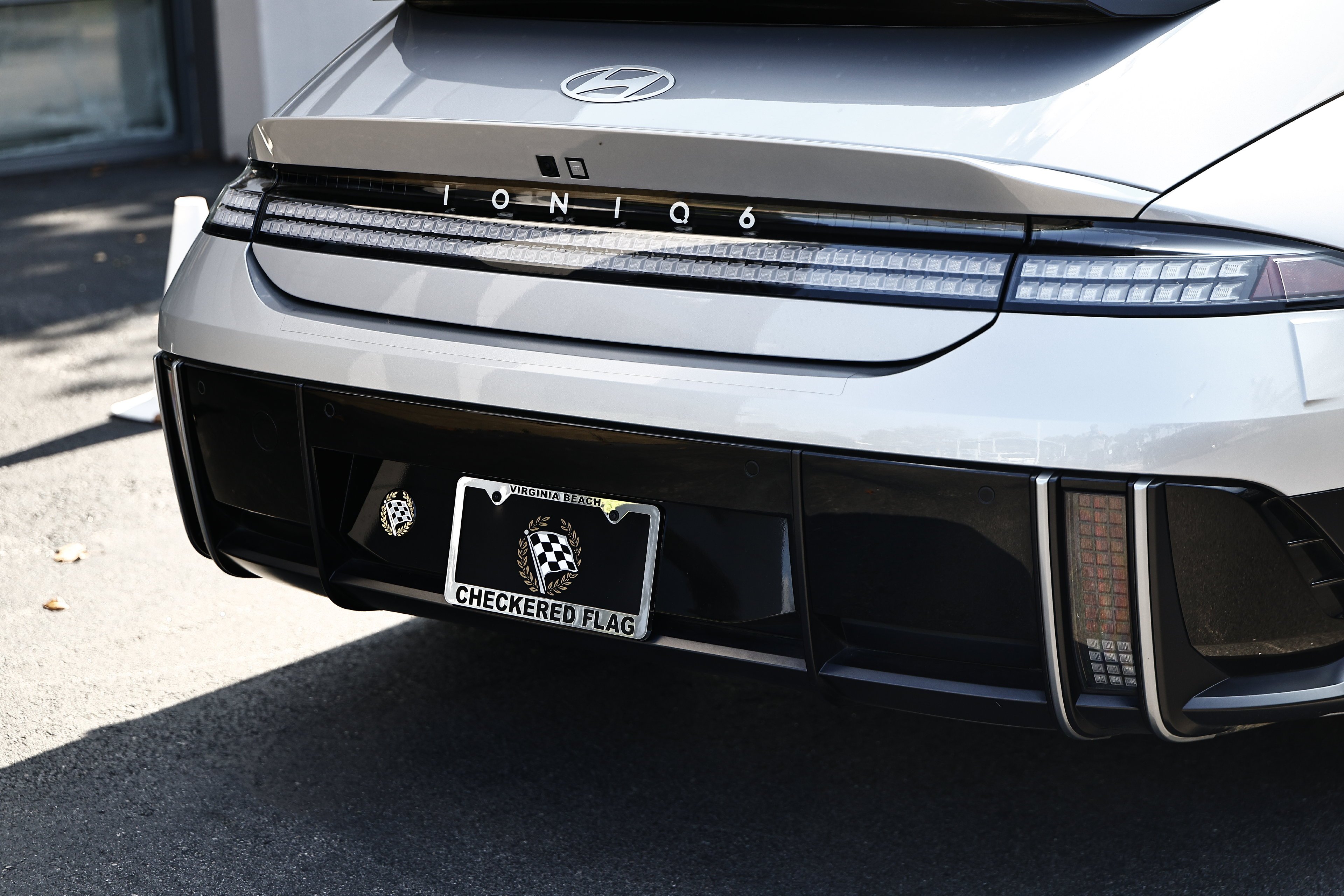 Used 2023 Curated Silver Hyundai SEL image 8