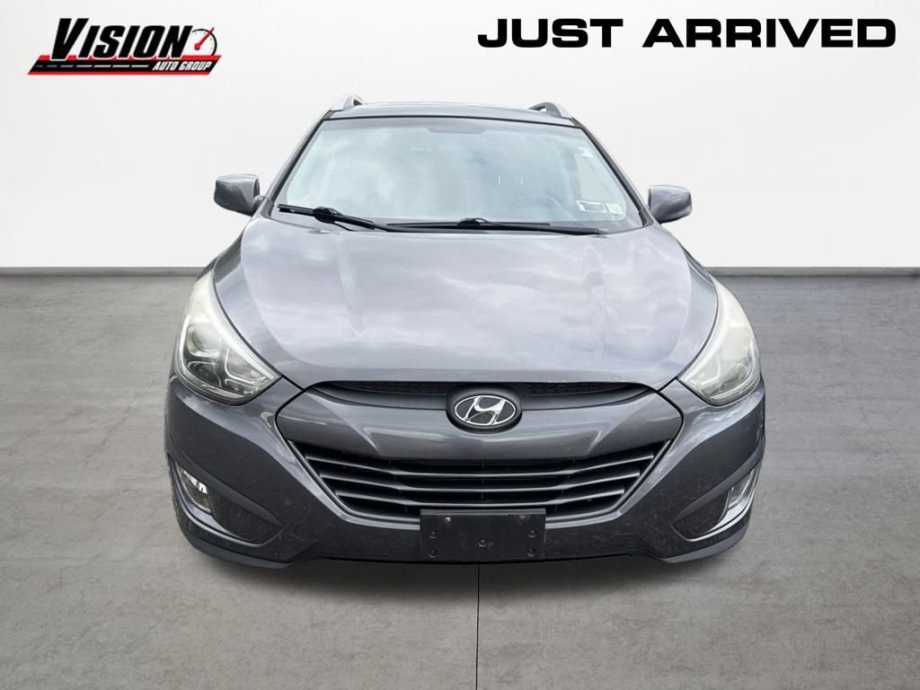 Used 2015 Gray Hyundai SE image 2