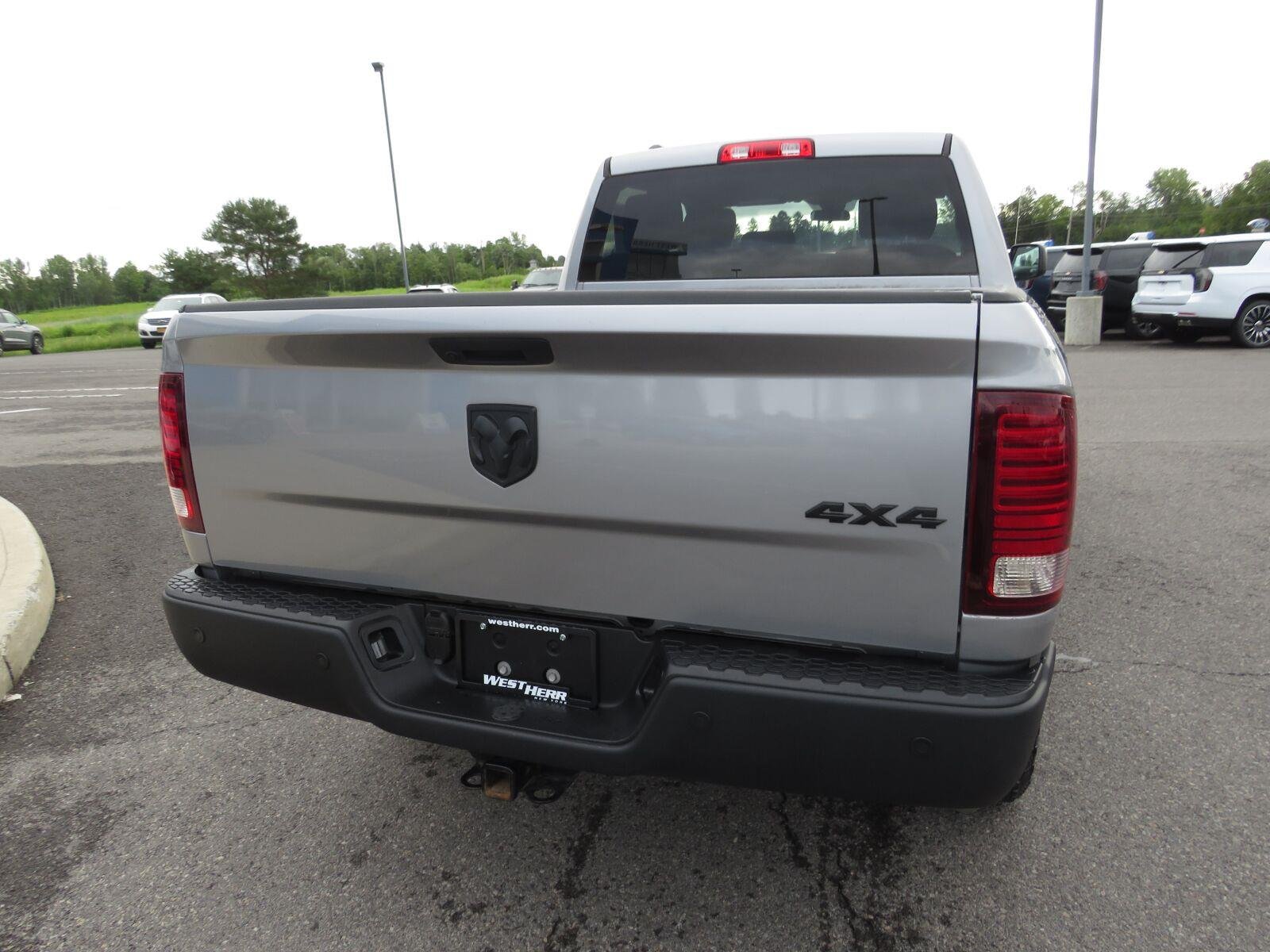 Used 2022 Billet Silver Metallic Clearcoat Ram Warlock image 9