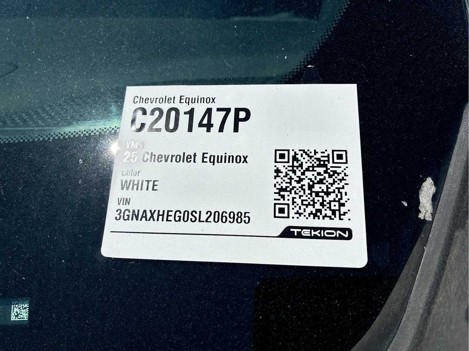 2025 Chevrolet Equinox LT - Photo 36