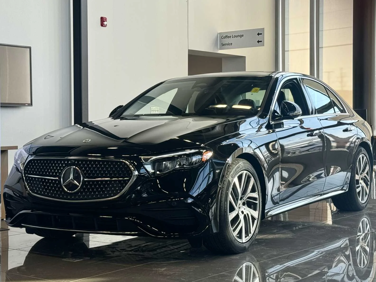2026 Mercedes-Benz E-Class E350 4MATIC's photo