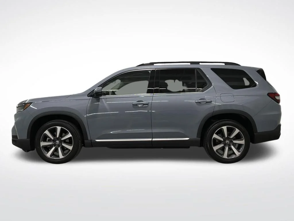 2024 Honda Pilot Touring - Photo 32