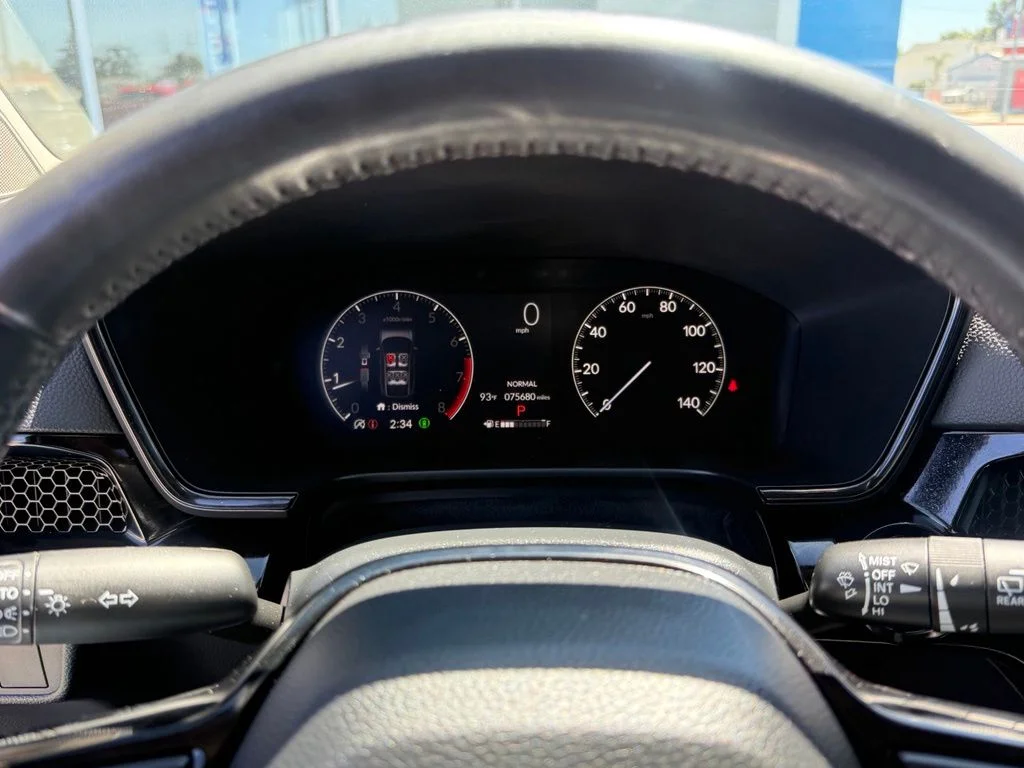 Used 2023 Gray Honda EX-L image 23