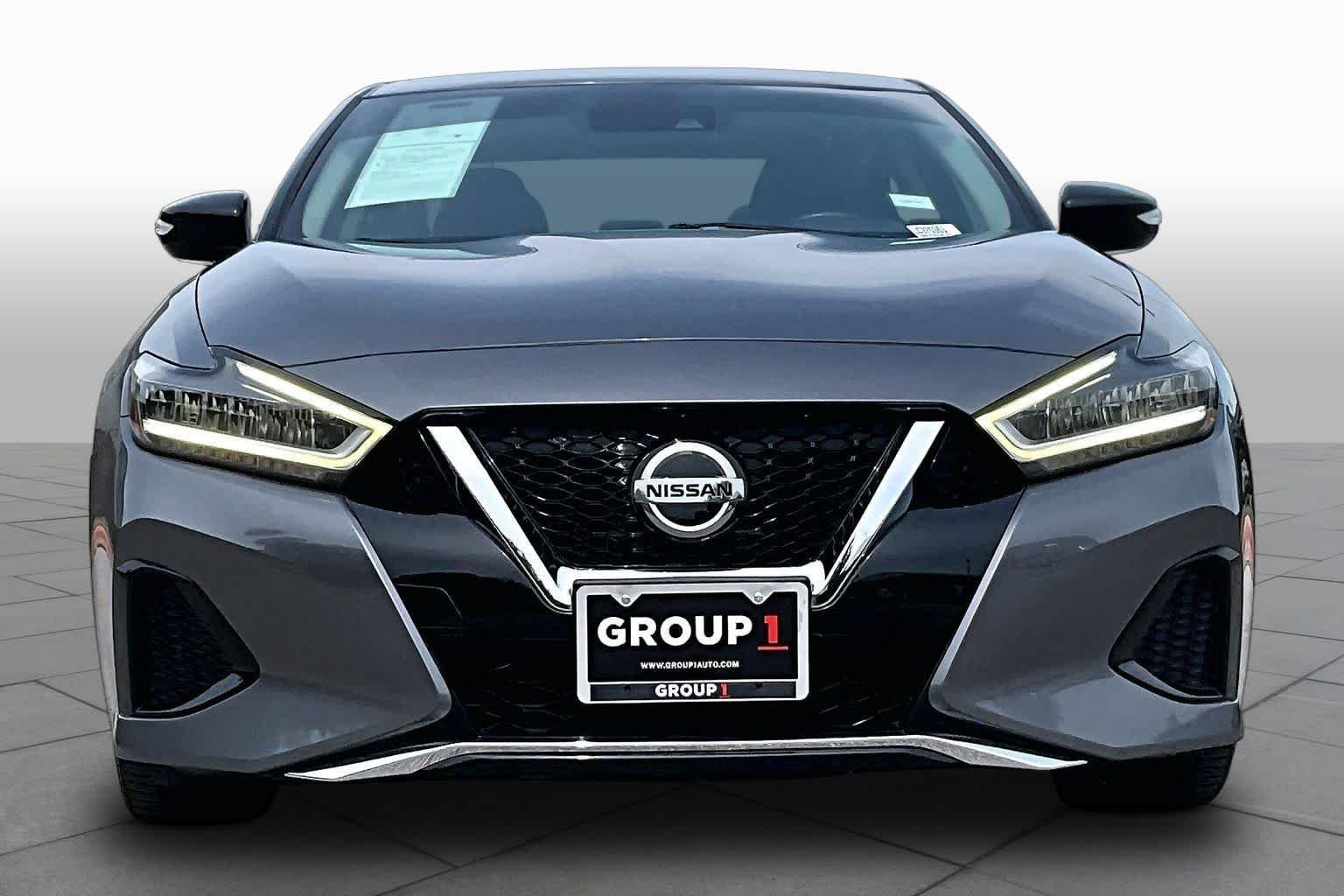 Used 2020 Gun Metallic Nissan SV image 4