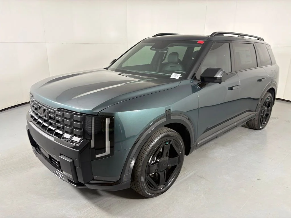 New 2027 Black Jade Green Kia X-LINE SX image 4