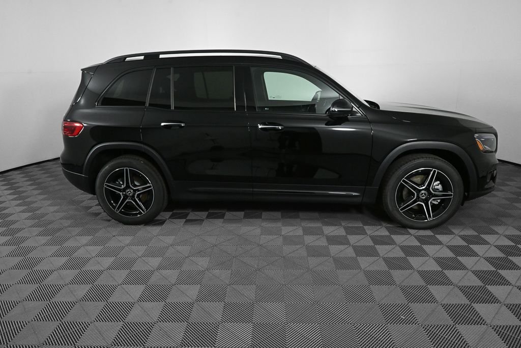 New 2026 Night Black Mercedes-Benz GLB 250 image 26