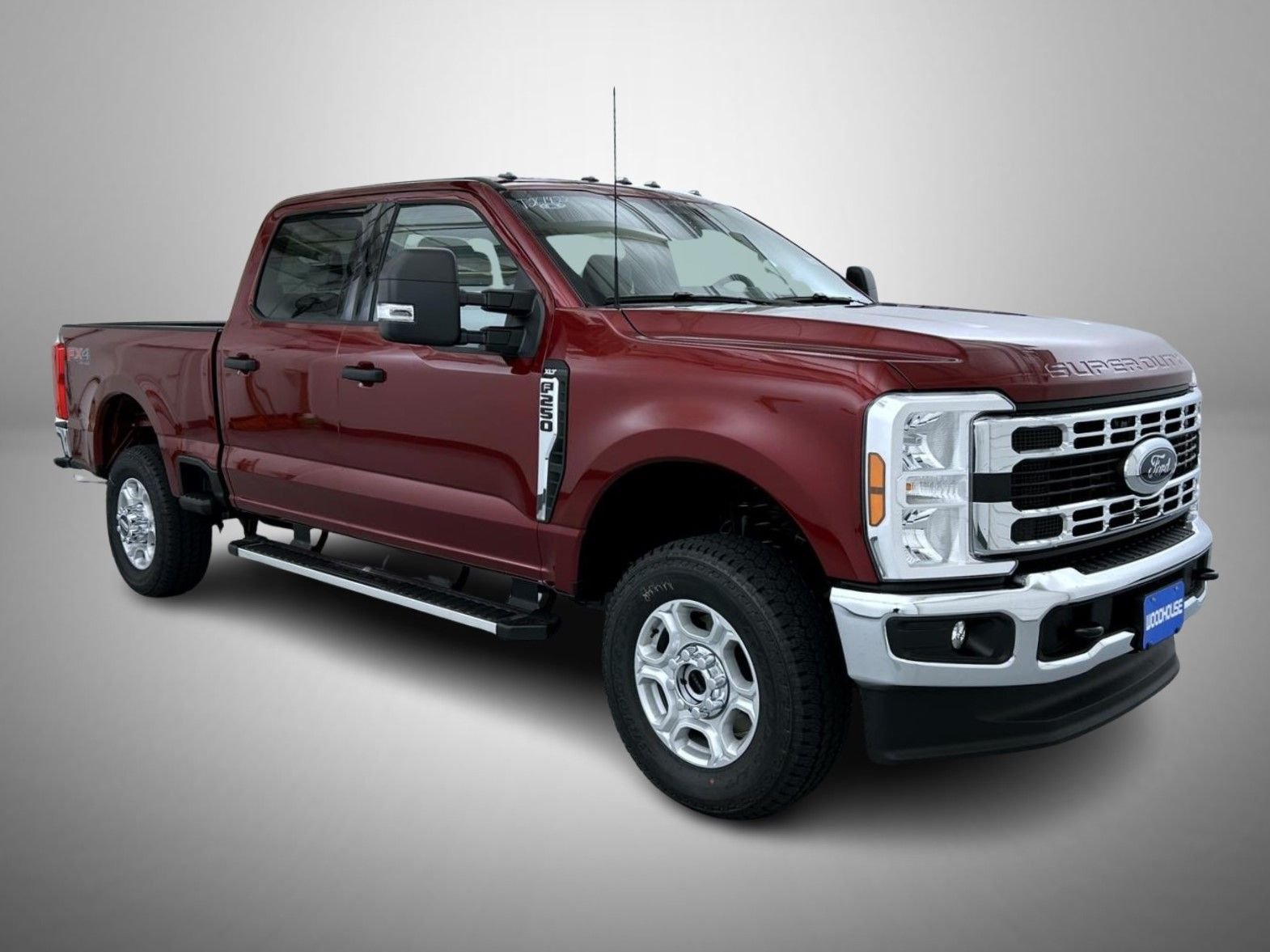 New 2026 Ruby Red Metallic Tinted Clearcoat Ford XLT image 3