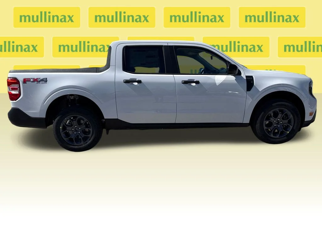 New 2026 White Ford XLT image 15