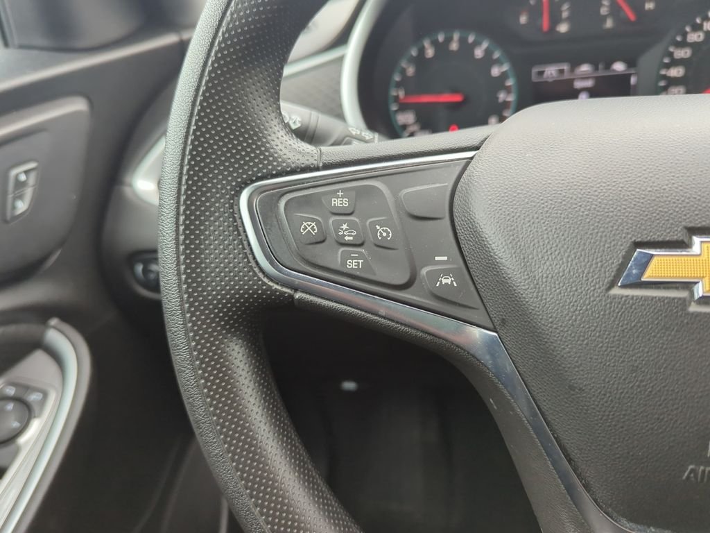 Used 2024 Gray Chevrolet LT image 23