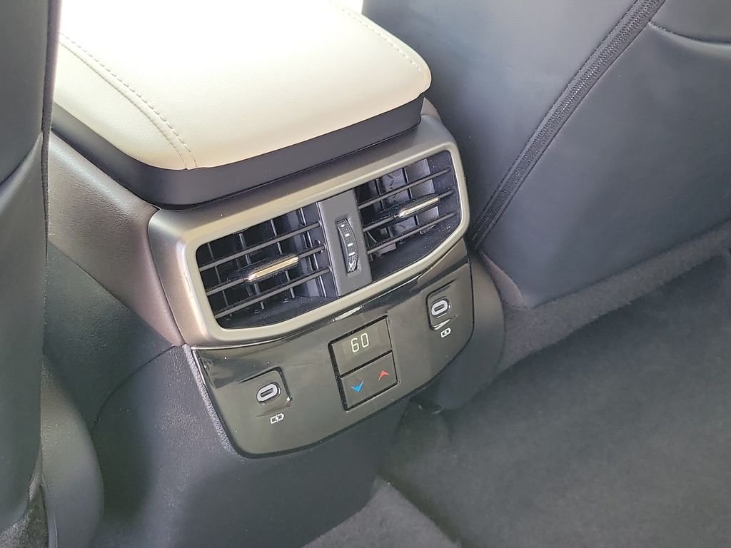 Used 2024 Black Lexus 350 image 18