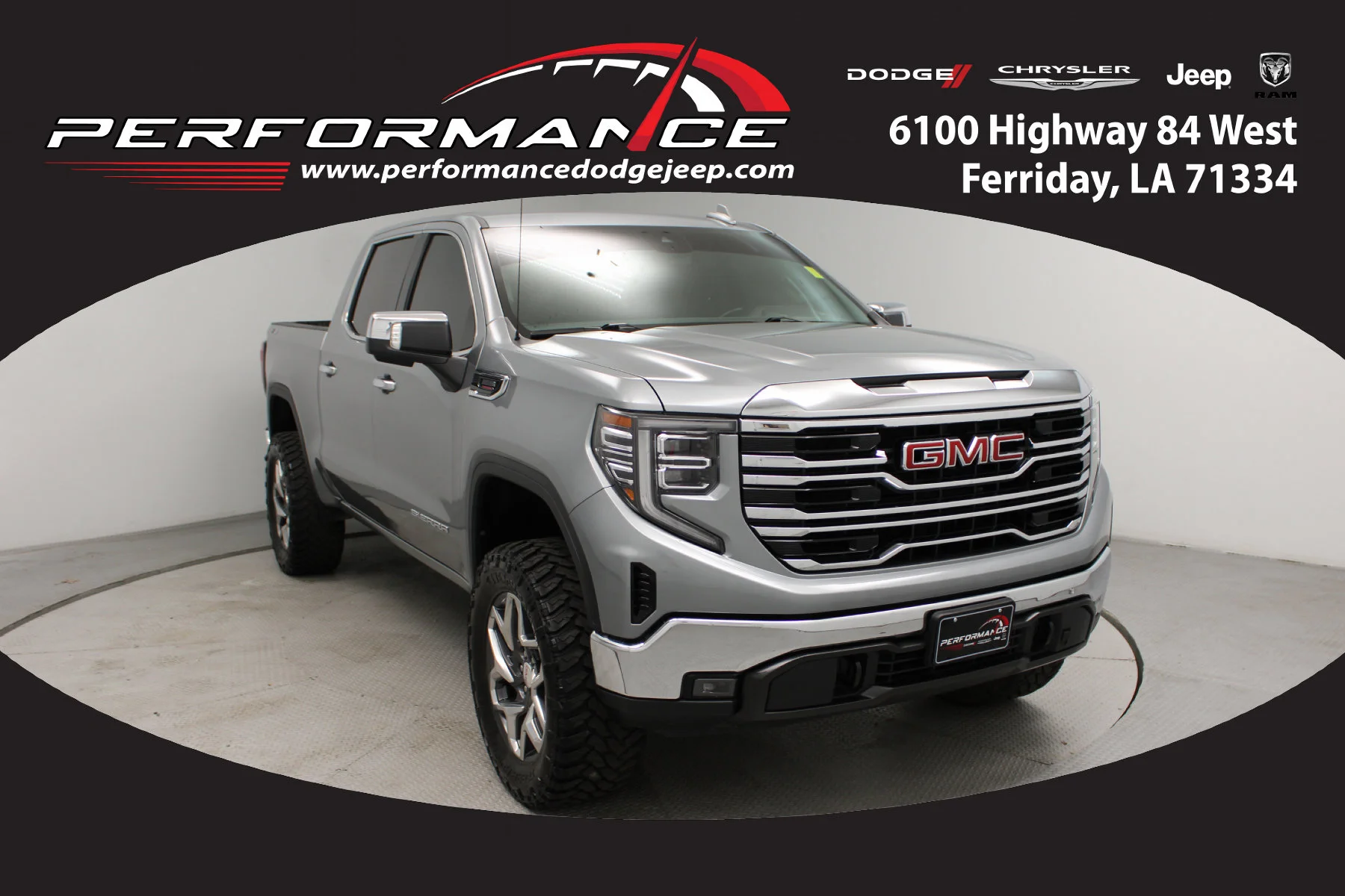 2023 GMC Sierra 4WD Crew Cab Short Box SLT's photo