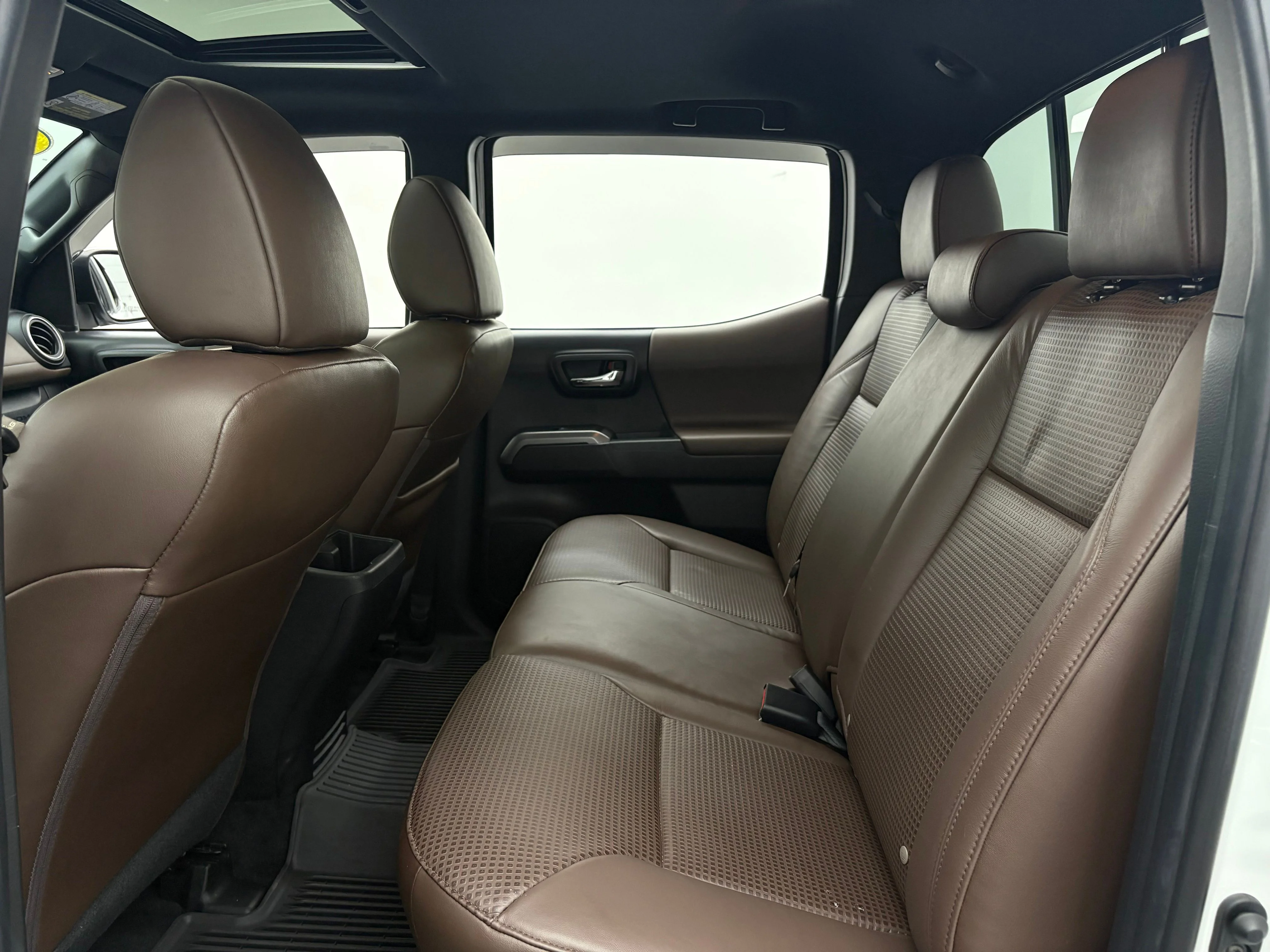 Used 2023 Ice Toyota Limited image 40