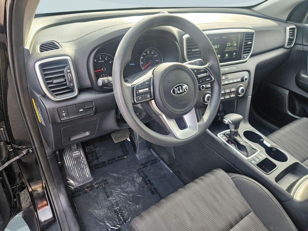 Used 2020 Black Cherry Pearl Kia LX image 12