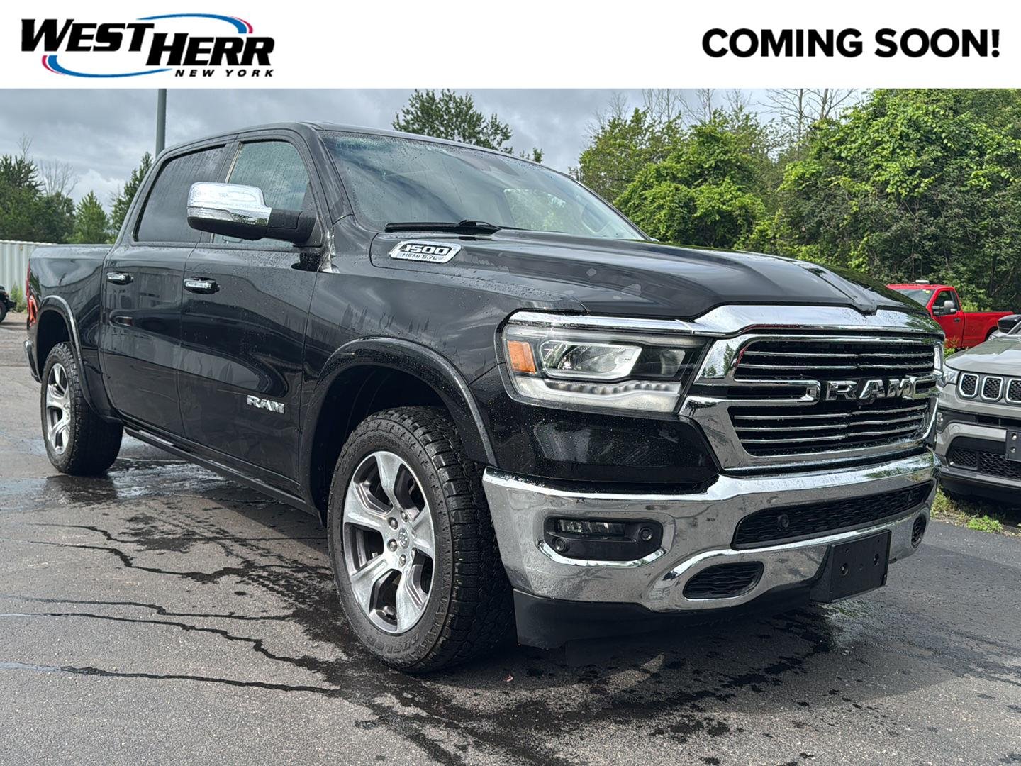 Used 2019 Diamond Black Crystal Pearlcoat Ram Laramie image 1