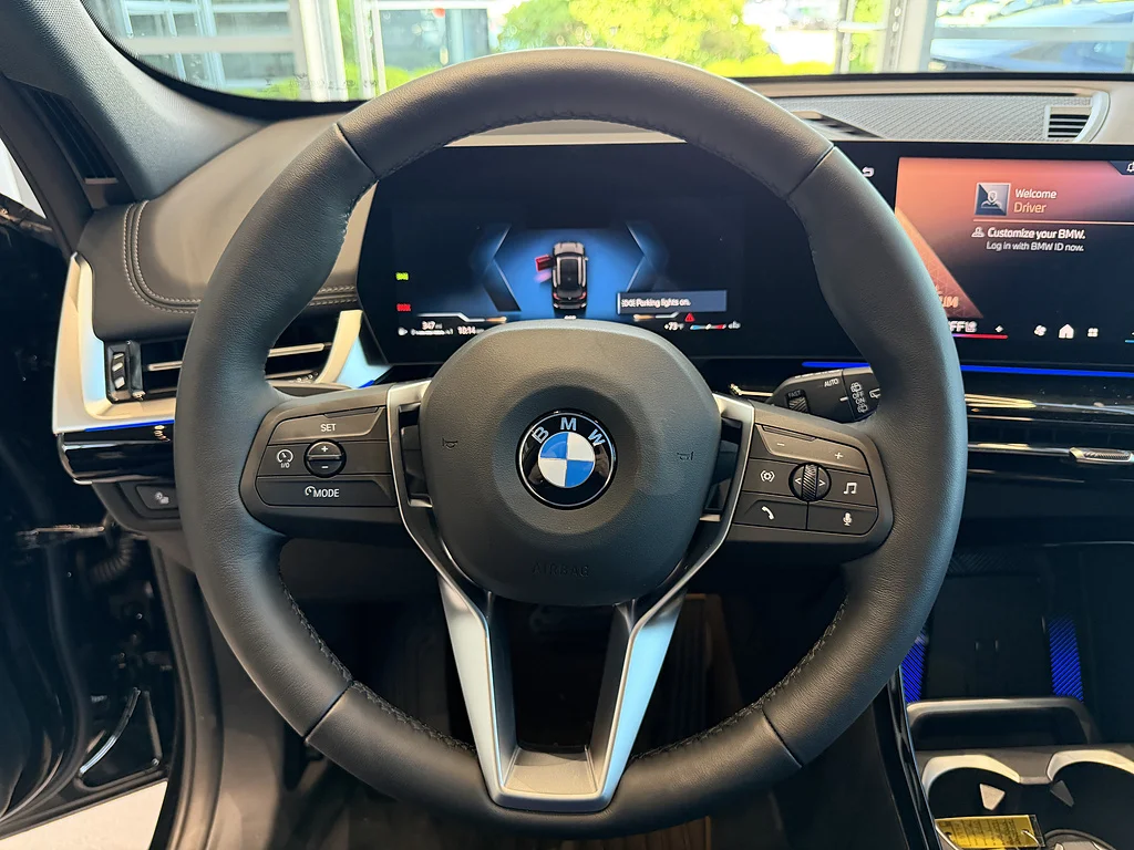 New 2026 Black Sapphire Metallic BMW xDrive28i image 9