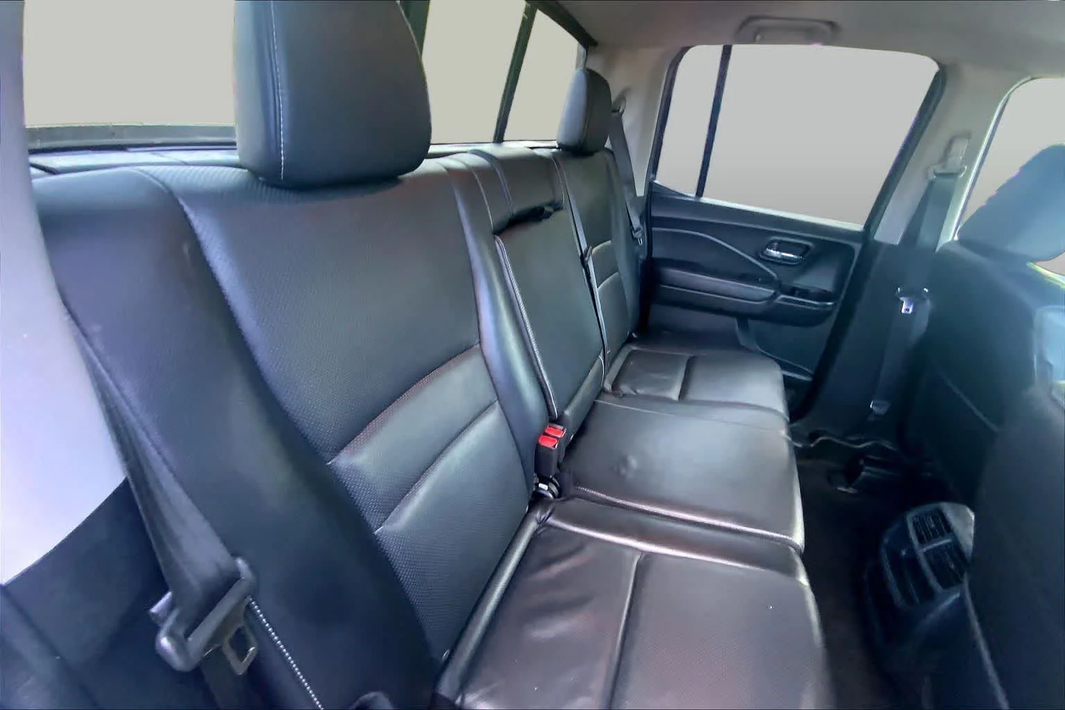 Certified Used 2023 Sonic Gray Pearl Honda RTL image 20