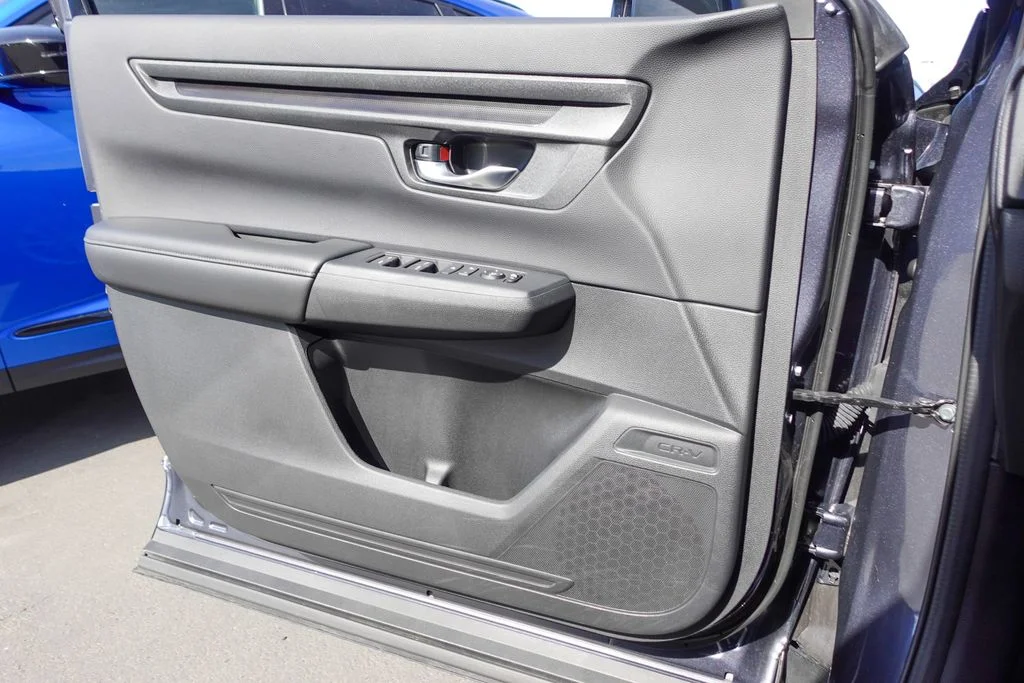 Used 2025 Meteorite Gray Metallic Honda EX image 23
