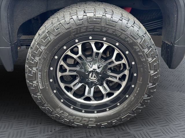 2022 GMC Sierra 2500HD SLT - Photo 24