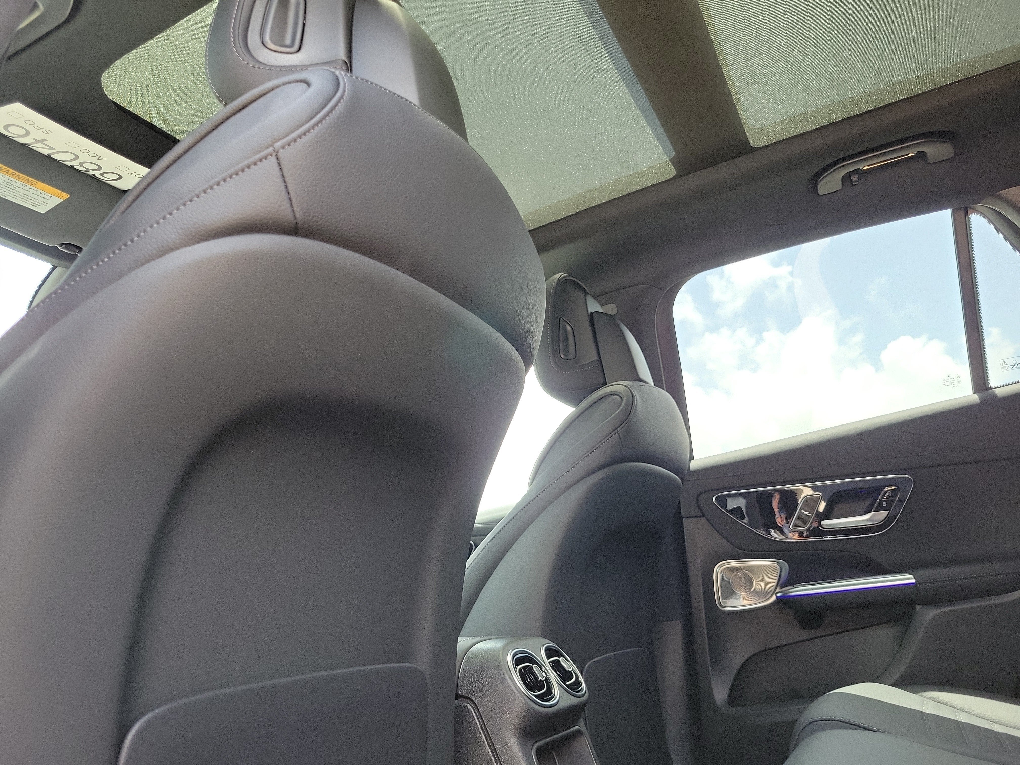 New 2026 Cirrus Silver Metallic Mercedes-Benz GLC 300 image 43
