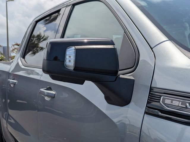 New 2026 Sterling Metallic GMC Elevation image 15