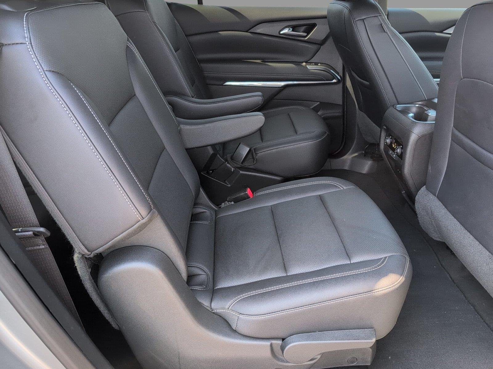 Used 2025 Sterling Gray Metallic Chevrolet LT image 39
