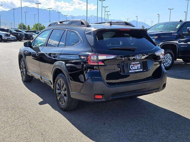 Used 2025 Crystal Black Silica Subaru Onyx Edition image 5