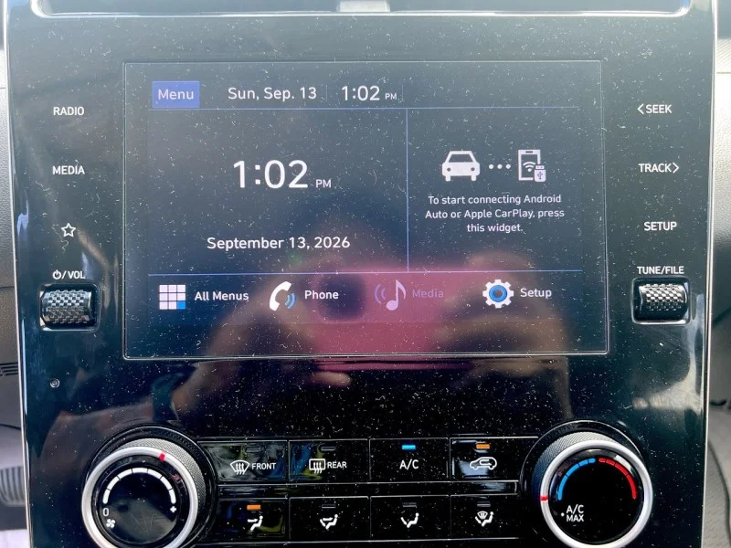 Used 2022 Black Hyundai SEL image 18