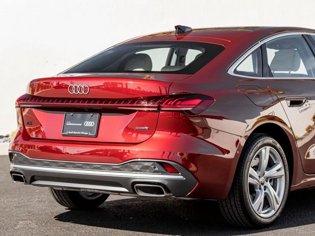 Used 2025 Grenadine Red Metallic Audi  image 7