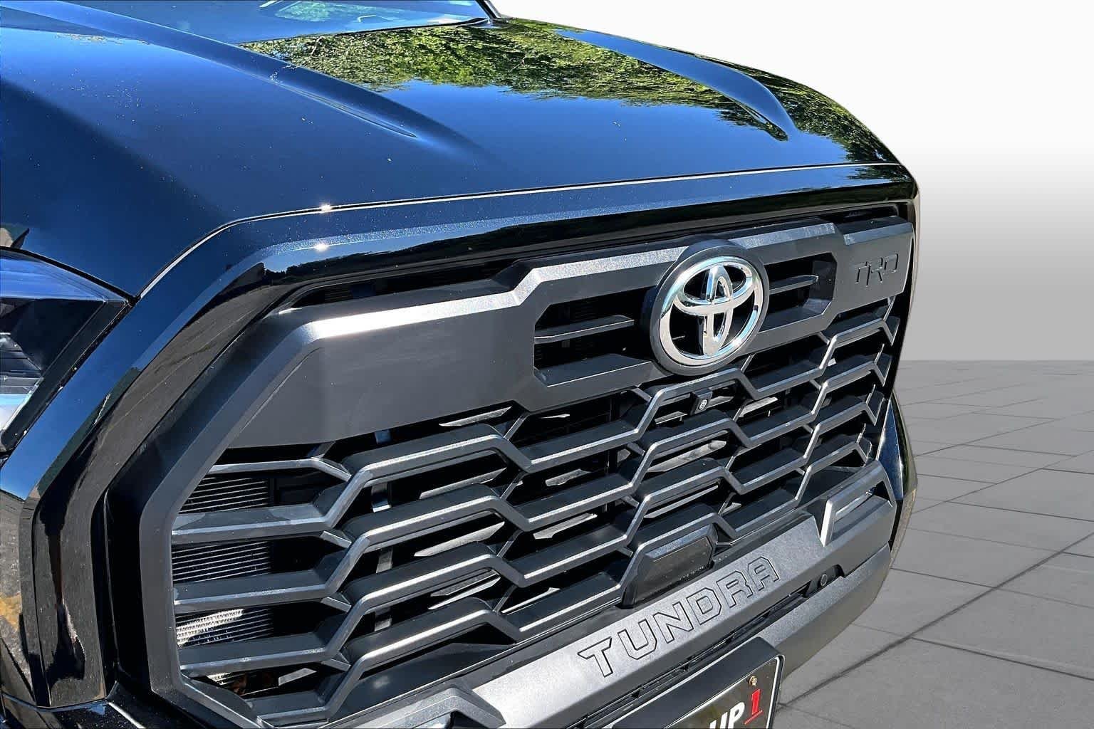 Used 2024 Midnight Black Metallic Toyota SR5 image 32