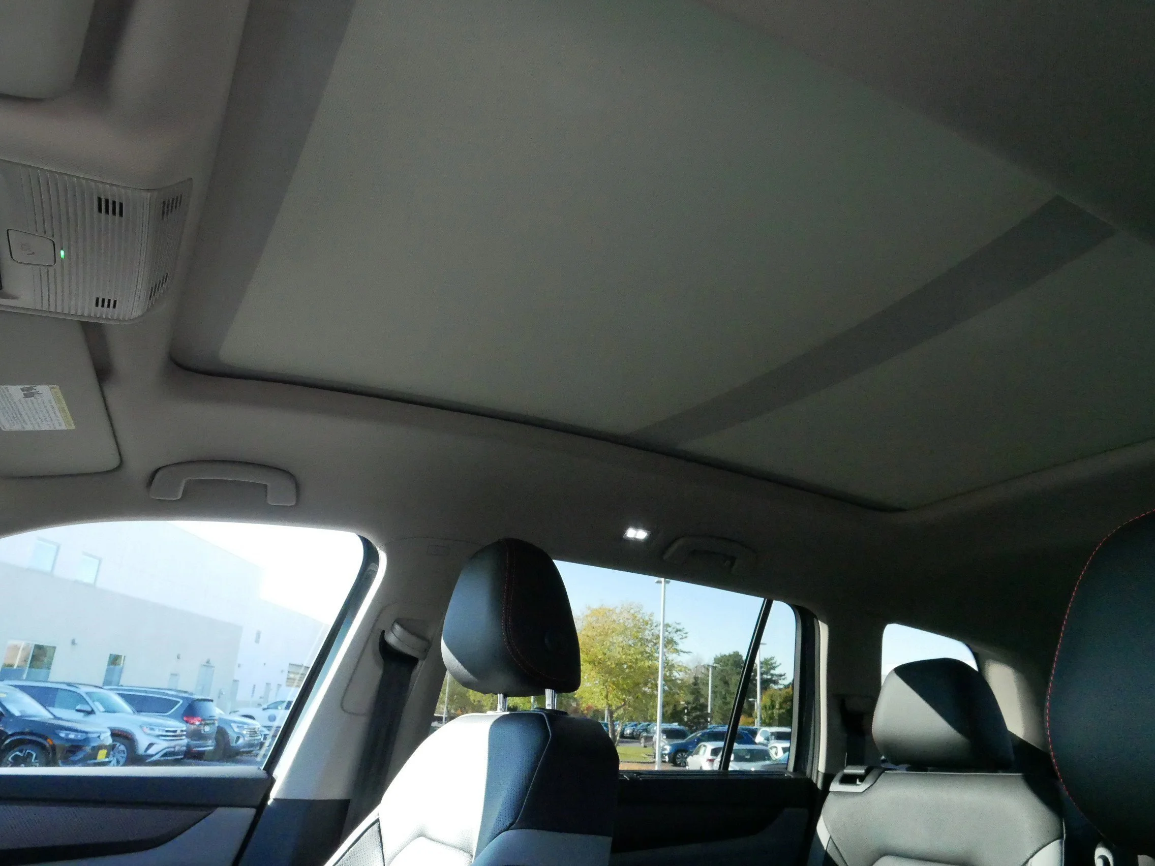 New 2026 Pure Gray Volkswagen 2.0T Peak Edition image 10