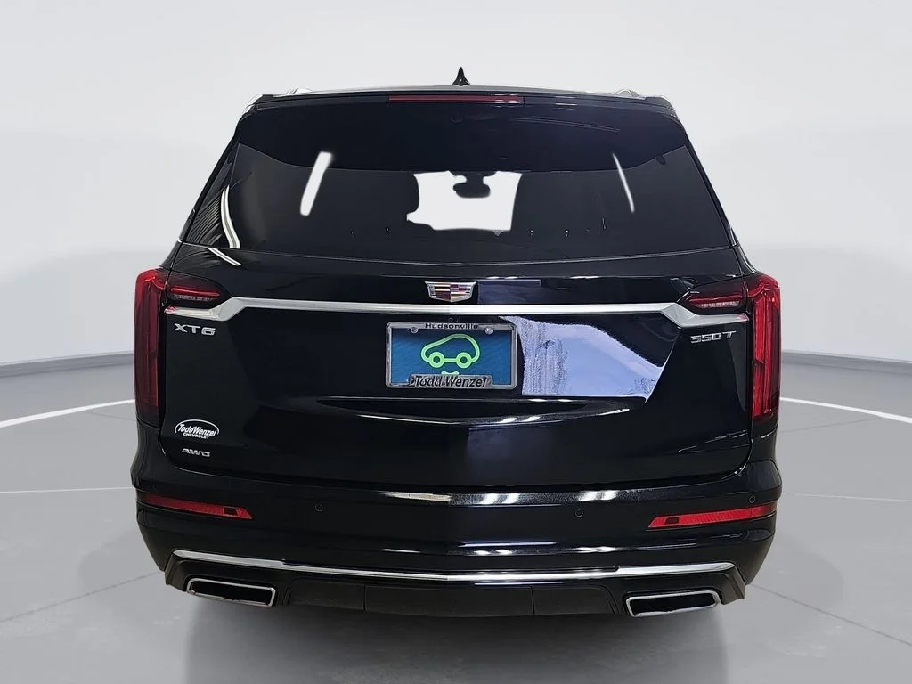 Used 2024 Black Cadillac Luxury image 5